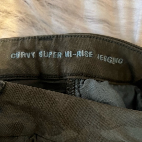 American Eagle High rise Jegging Sm Excellent condition - Picture 6 of 6